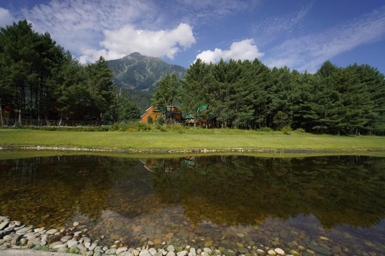 Radisson Golf Resort ปาฮาลกัม ภายนอก รูปภาพ
